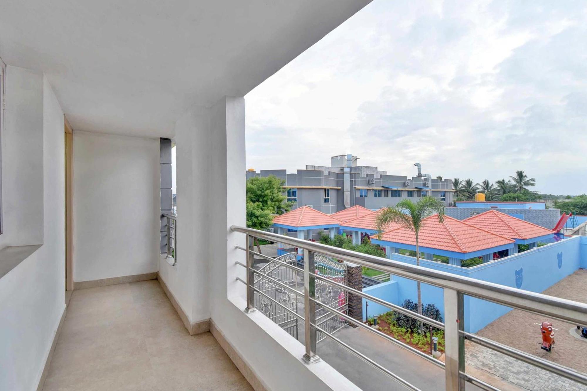 Collectipn O Pradee Queen Resort Chennai Exterior photo